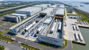 Aerial view of CAS Space Shaoxing Super Factory, showing modular rocket production.